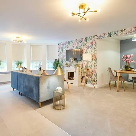 Apartment Host & - 1, Dane Court Harrogate