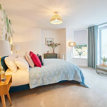 Host & - 1, Dane Court Apartamento