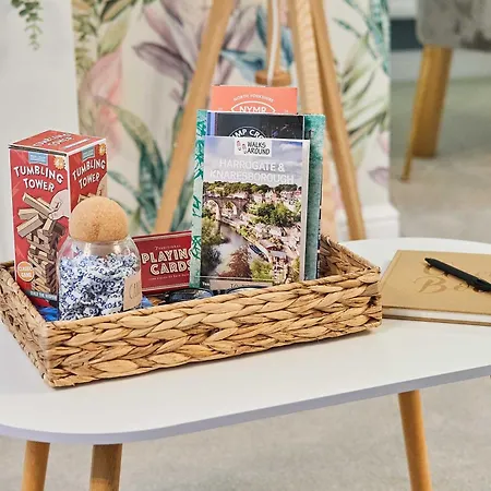 Host & - 1, Dane Court